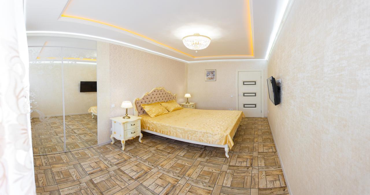 Apartment Near Railway Station Kiev Eksteriør bilde