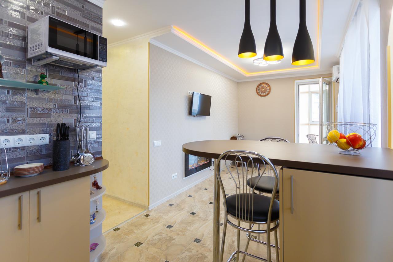 Apartment Near Railway Station Kiev Eksteriør bilde